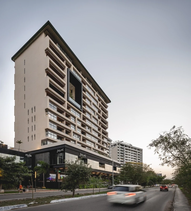 Torre Baltia — foto 5 de 18