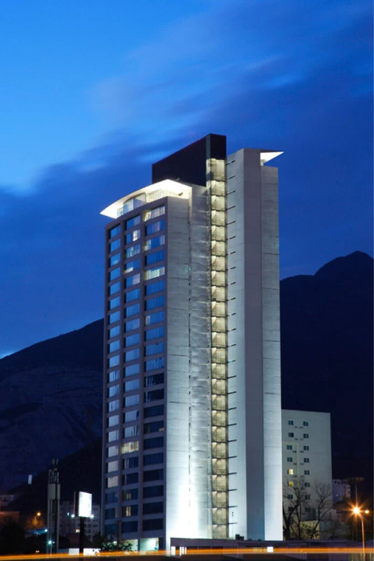 Torre Miravalle — foto 2 de 12