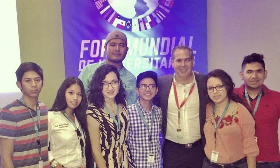 Foro Mundial de Universitarios en Los Cabos
